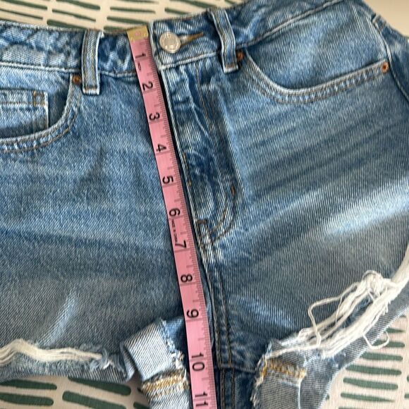 Pacsun Mom Short Denim Cotton Distressed Medium Blue Shorts Size 25 - Picture 15 of 15